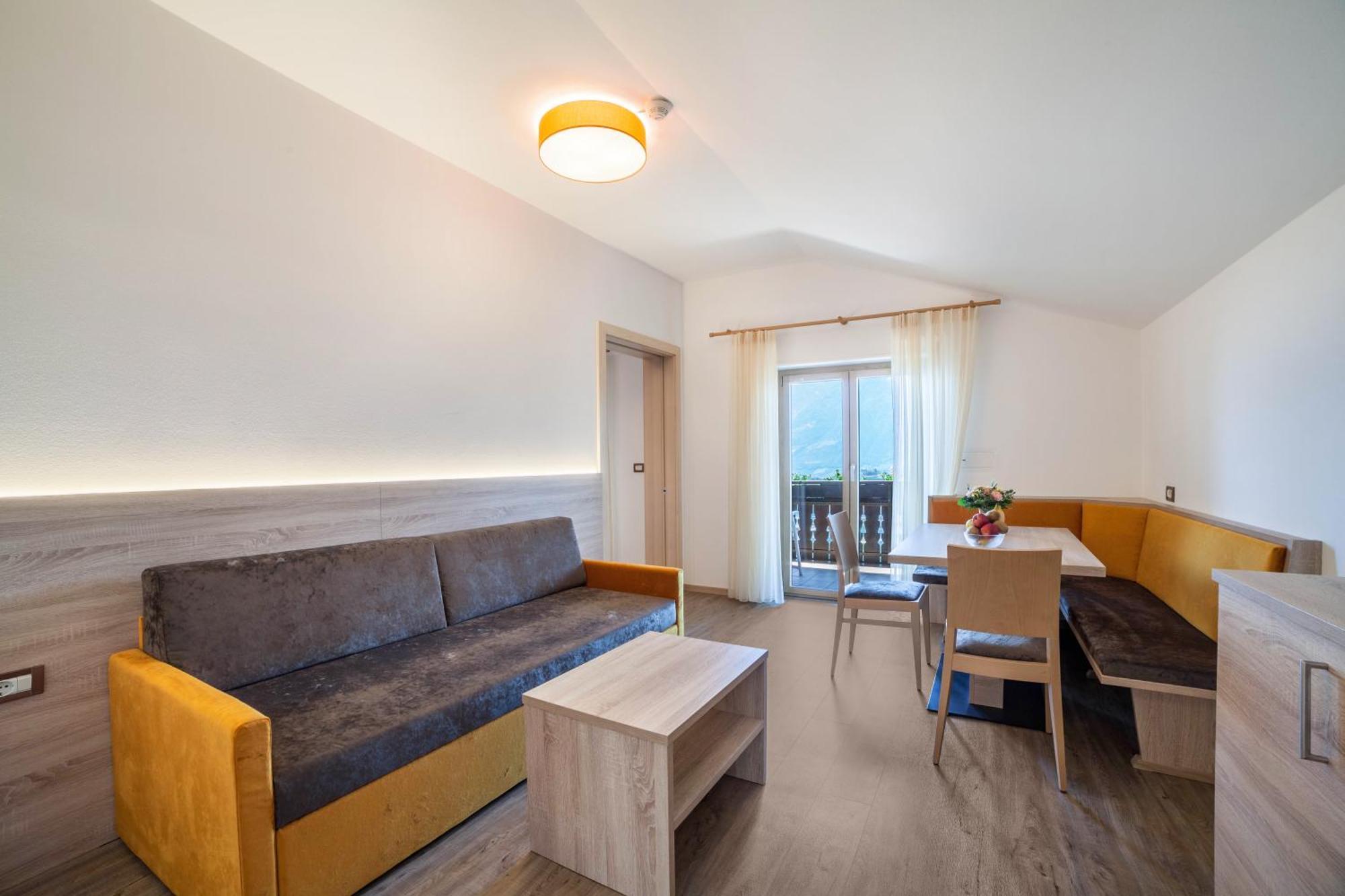 Hotel-Garni Appartement Gartenheim Schenna Exteriör bild